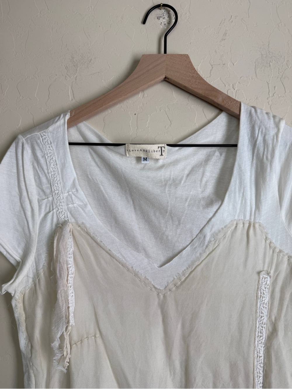 For Love and Liberty Layered Ivory White V-Neck Embellished Tunic Top Boho - Picture 5 of 6